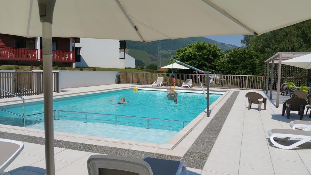 Hotel Vvf Pays Basque Saint-Etienne-De-Baigorry Zewnętrze zdjęcie