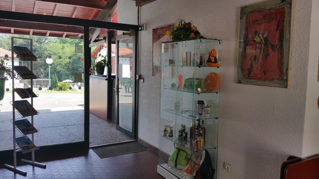 Hotel Vvf Pays Basque Saint-Etienne-De-Baigorry Zewnętrze zdjęcie